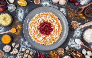 Слоеный салат с гранатом