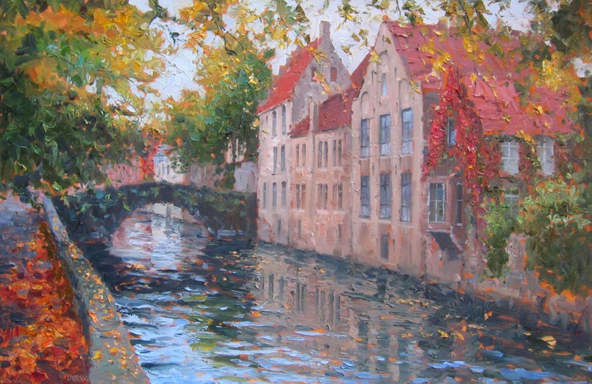 Арочный мостик и дома