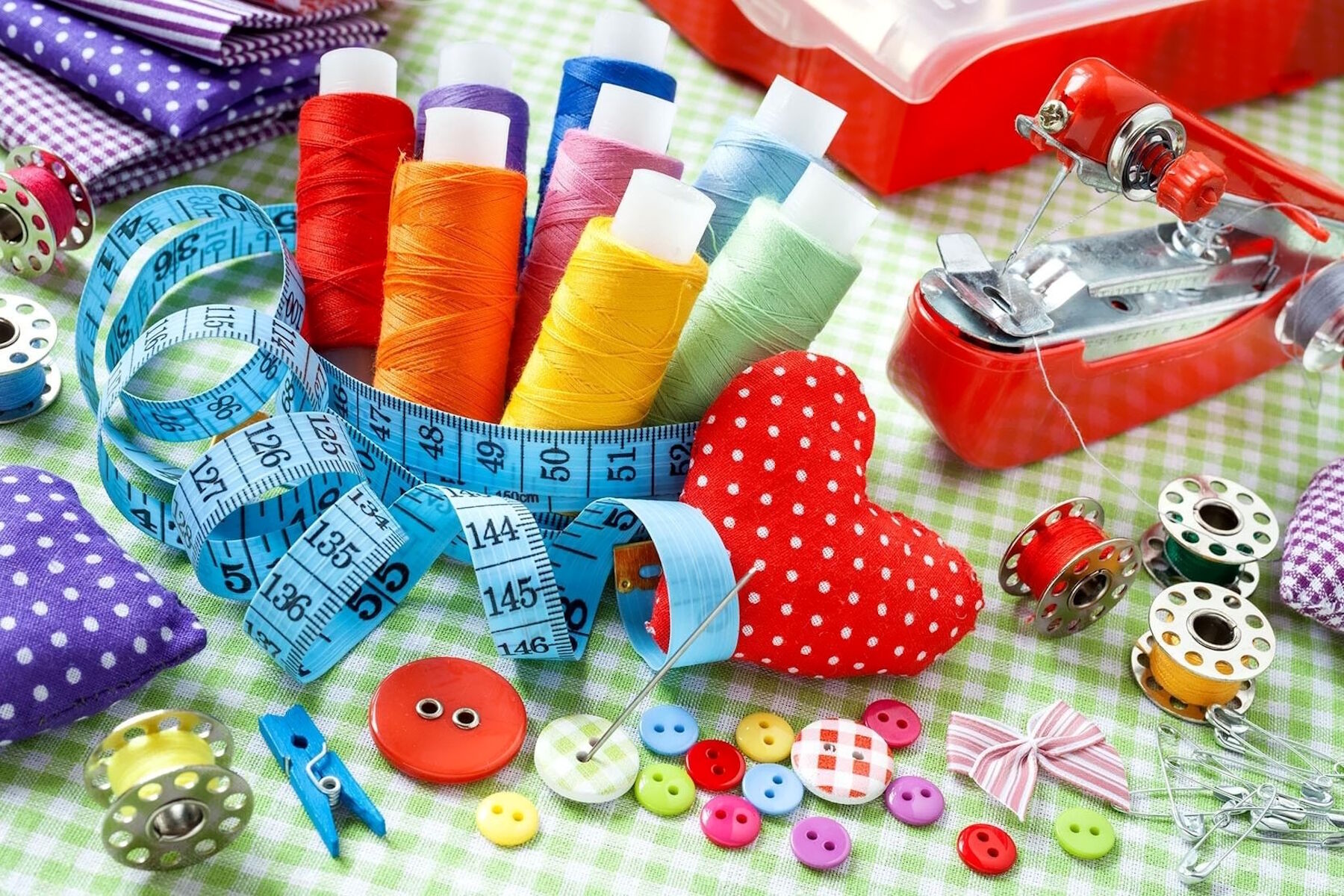 Принадлежности для шитья