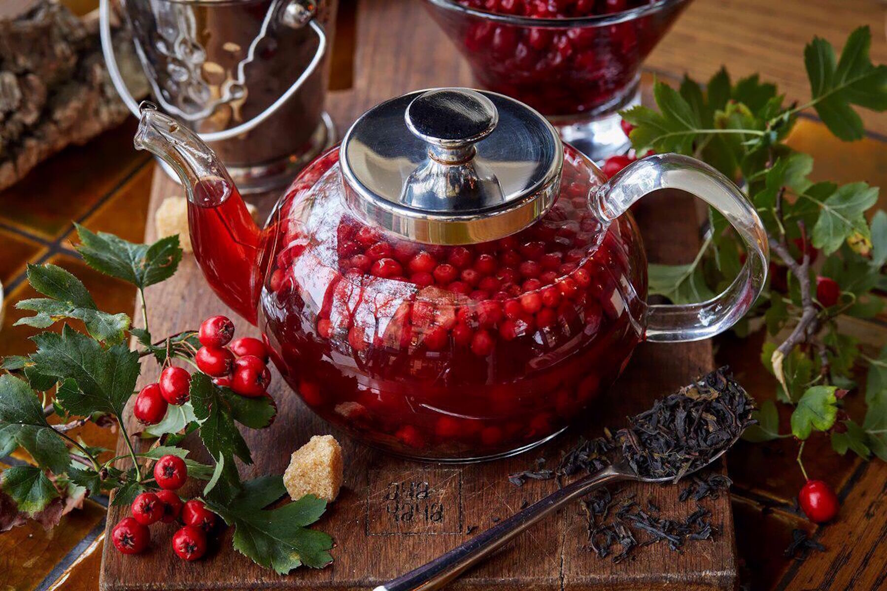 Черный чай с брусникой