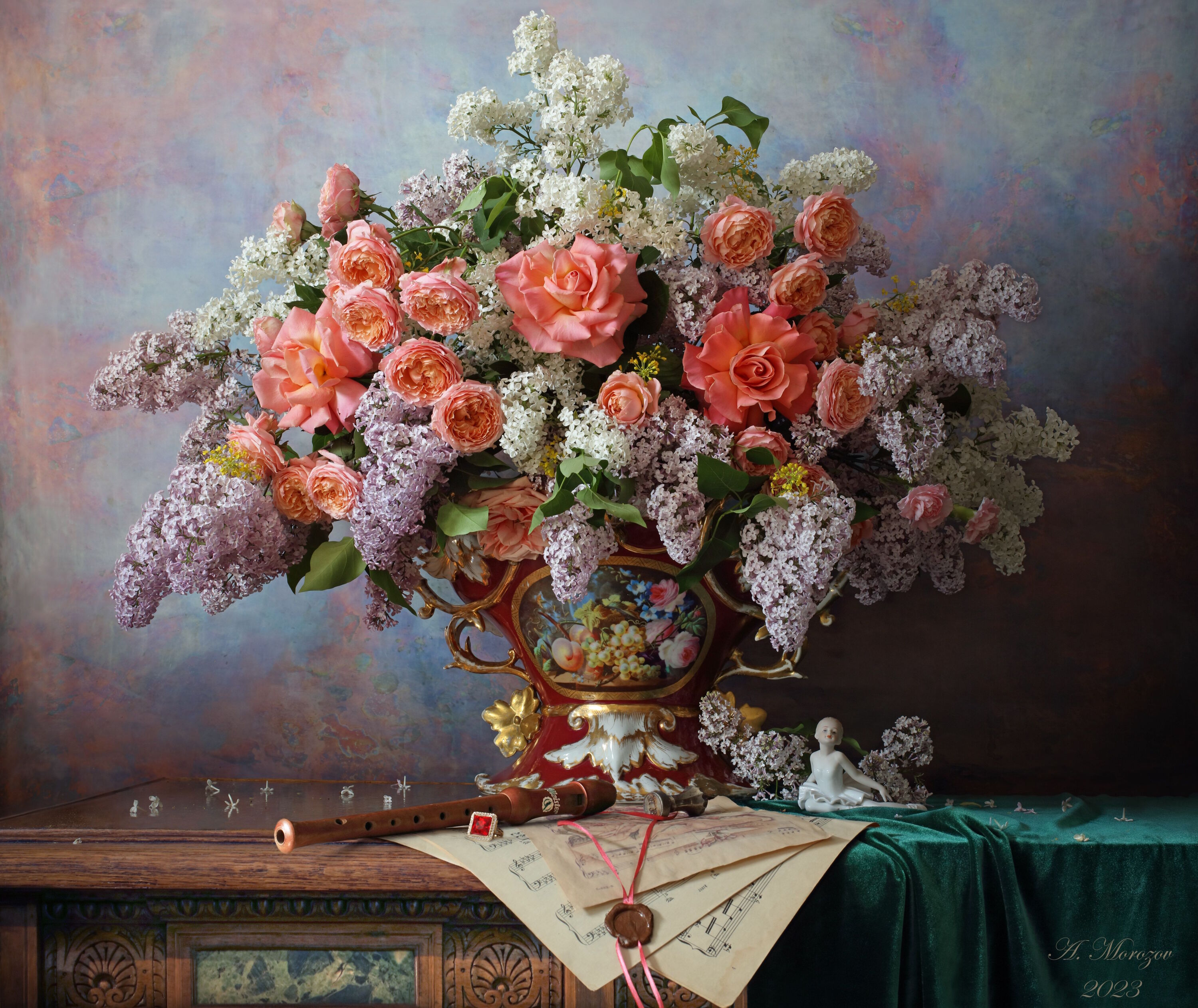 Розы и сирень