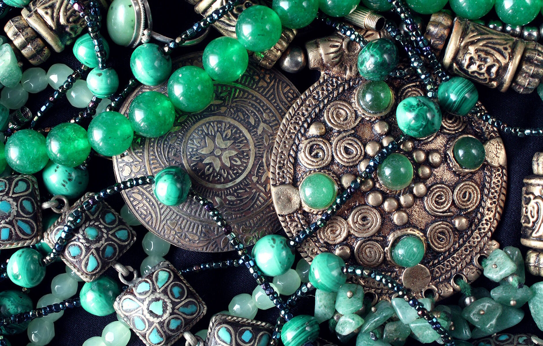 Камень Малахит