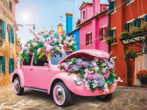 Розовая машина с цветами