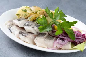 Селедка с картошкой
