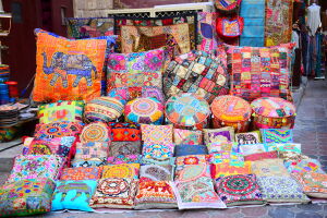 Подушки на рынке