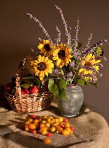 Помидорчики и букет