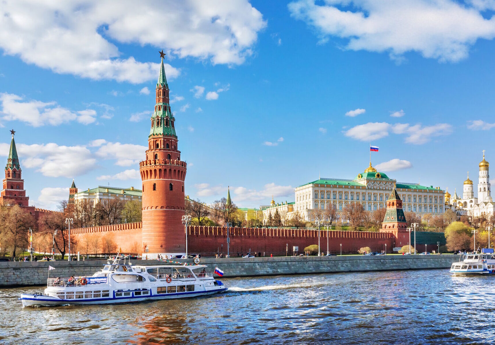 Река в Мрскве