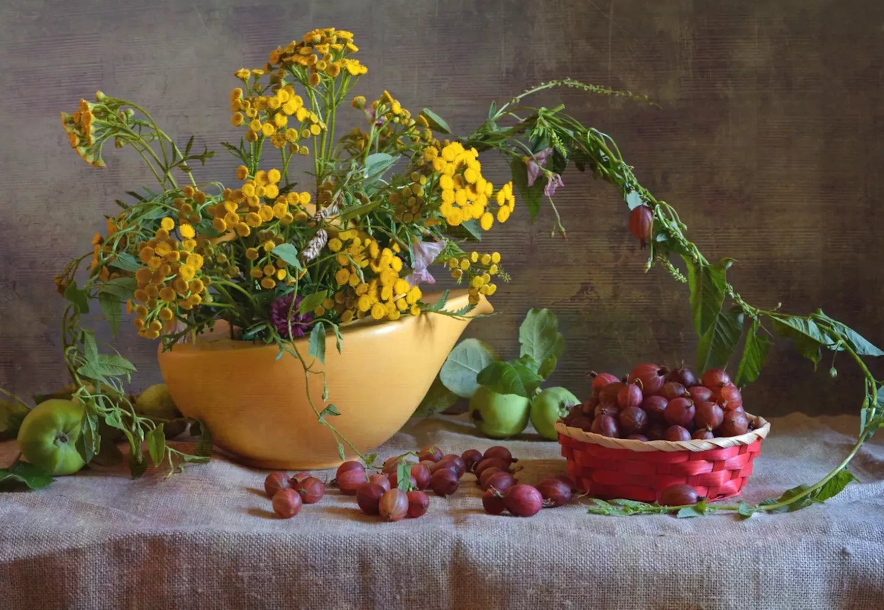 Крыжовник и букетик