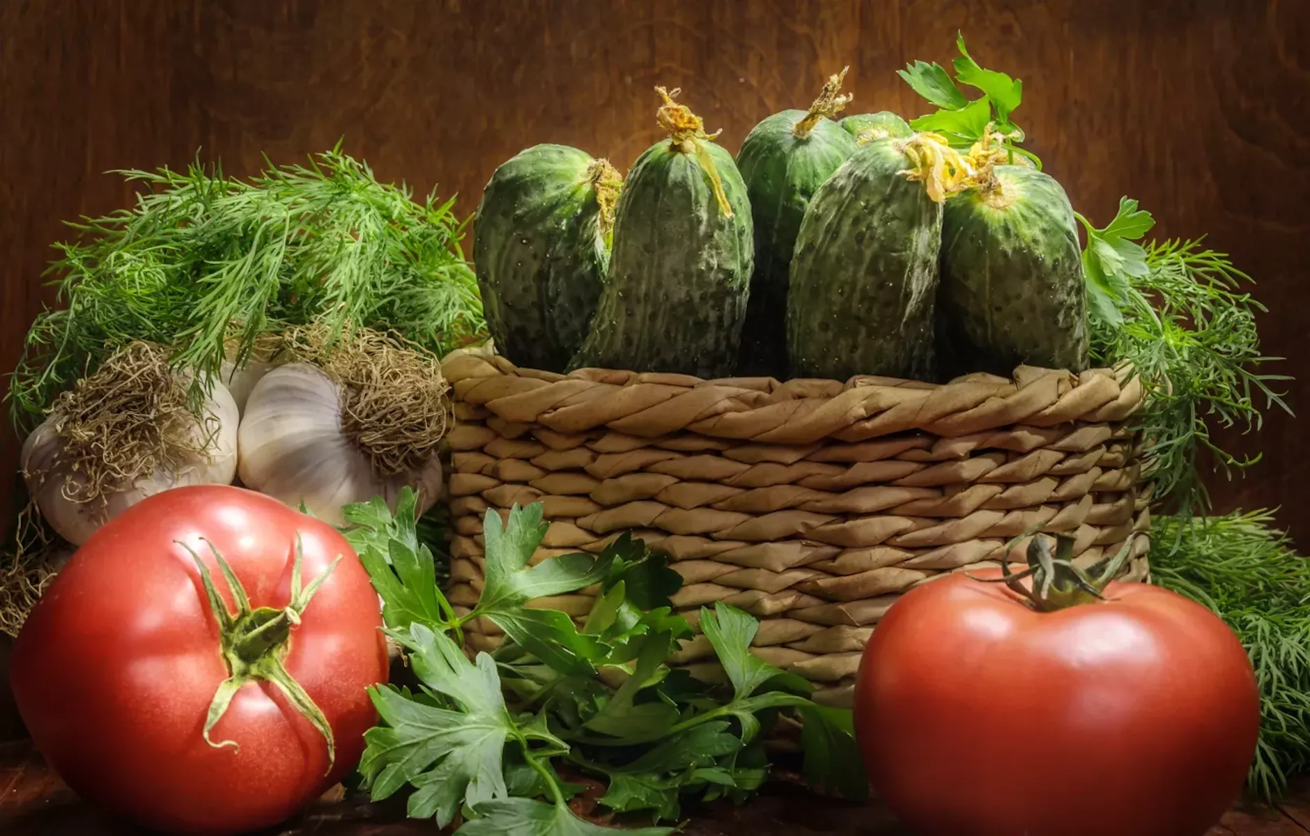 Огурцы и помидорчики