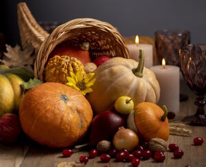 Тыквы и свечи