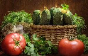 Огурцы и помидорчики