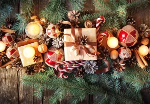 Ель и подарки