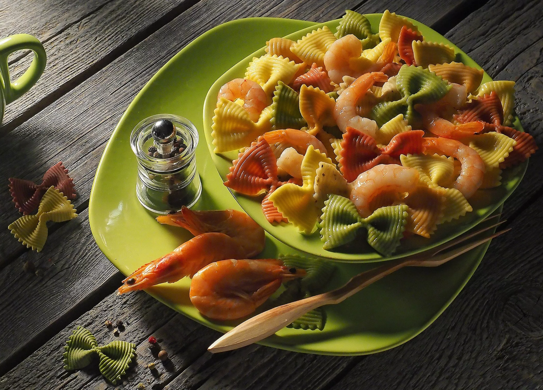 Паста фарфалле с креветками