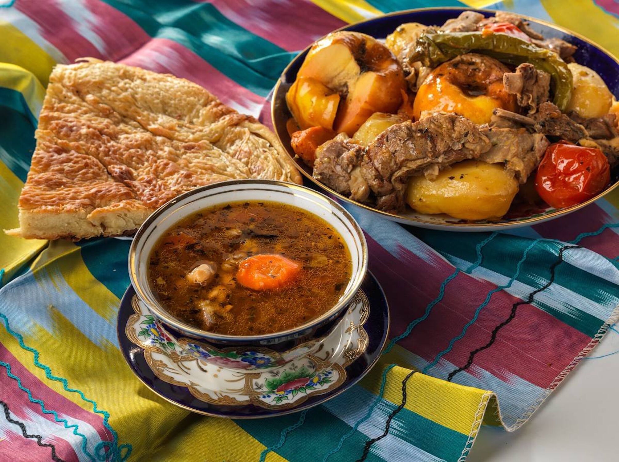 Шурпа с яблоками