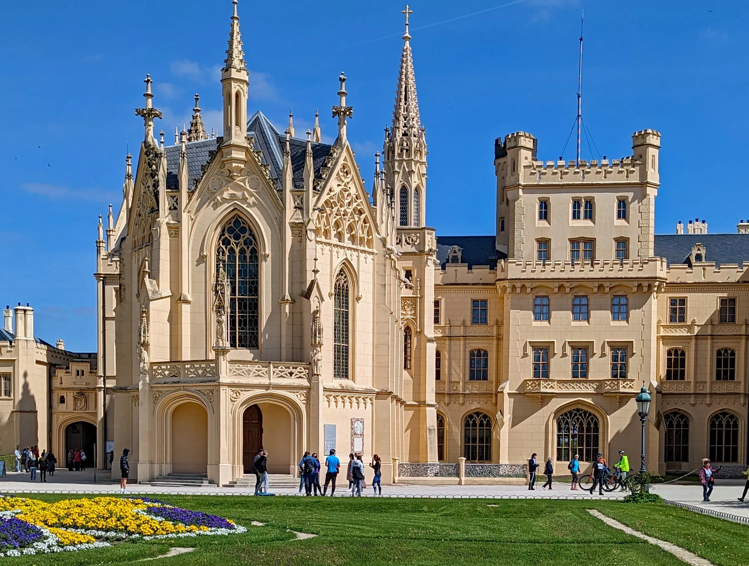 Замок Леднице-Вальтице