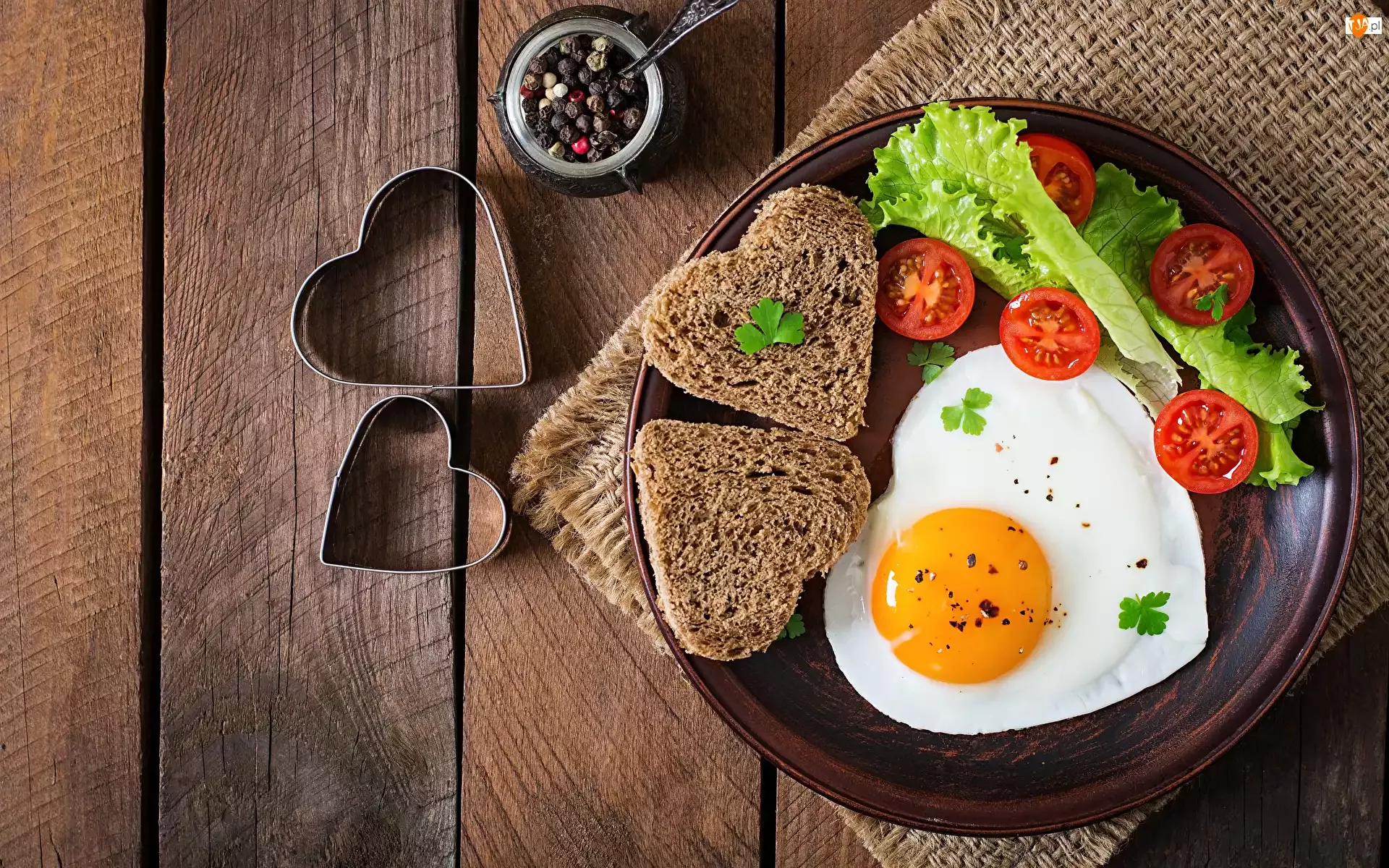 Яичница и хлебушек