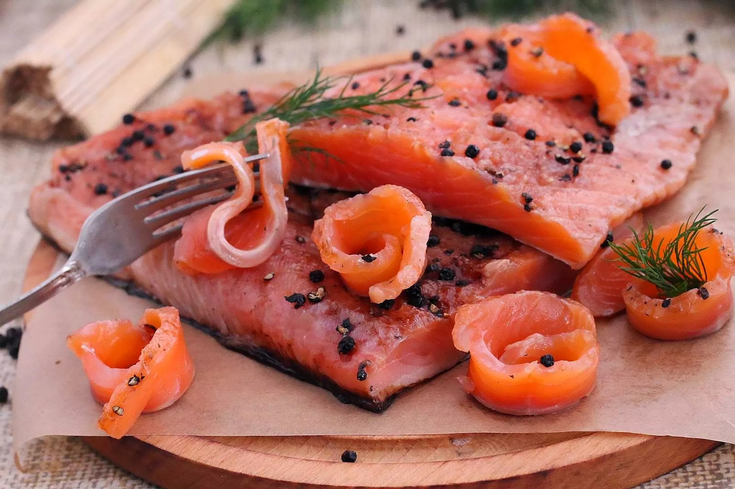 Лосось с перцем