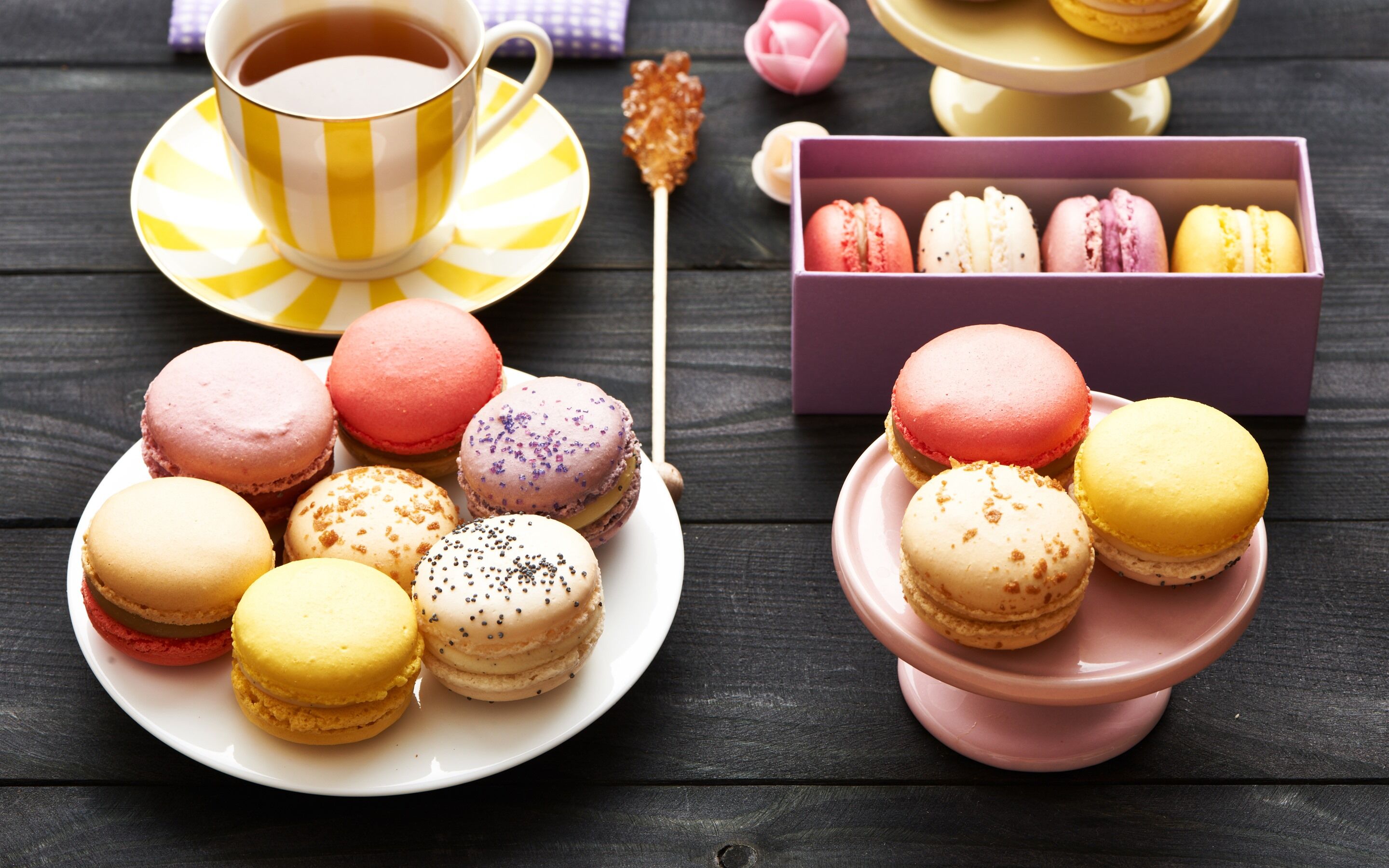 Макаруны в упаковке