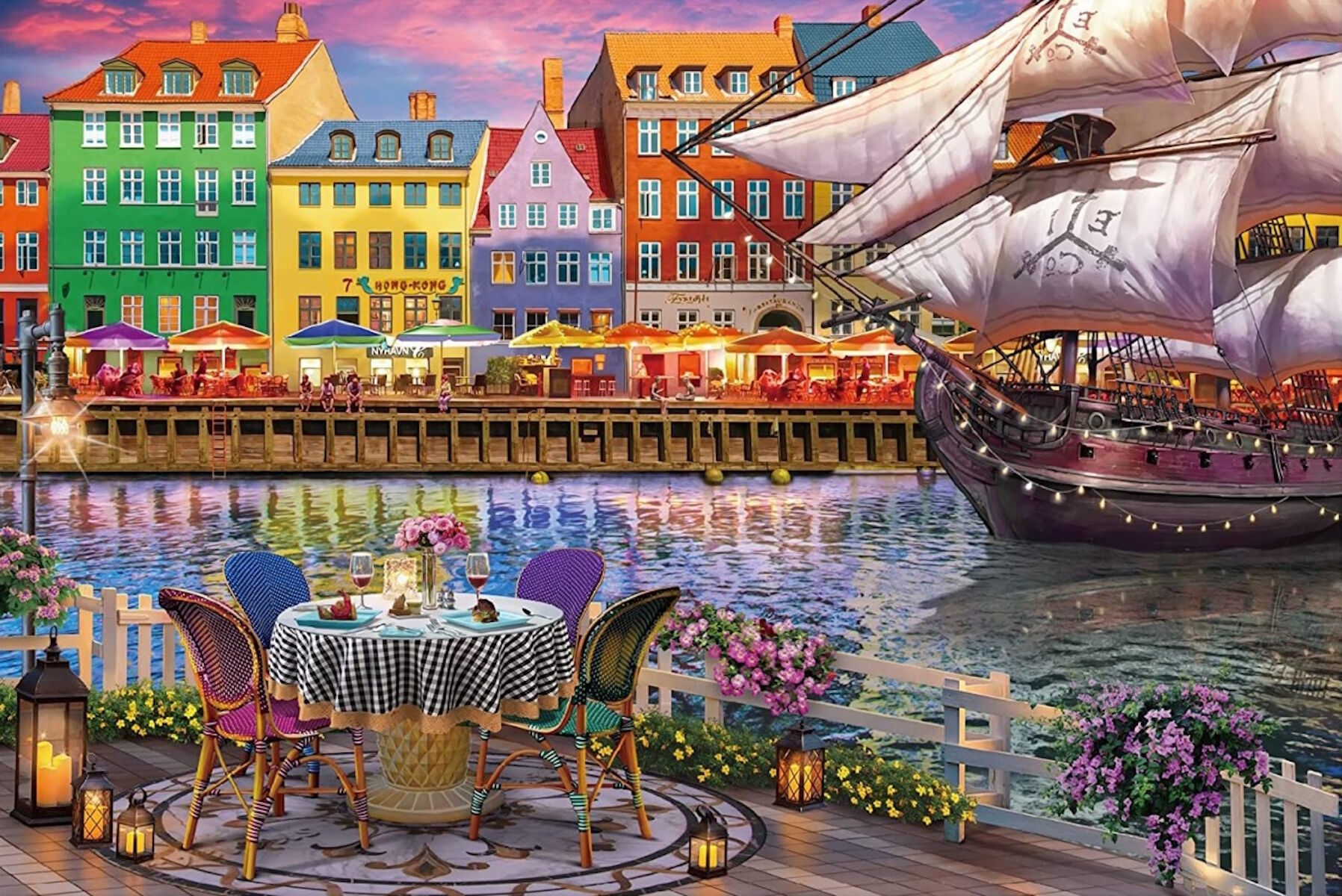 Столик и корабль