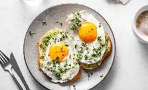 Яичница с микро зеленью