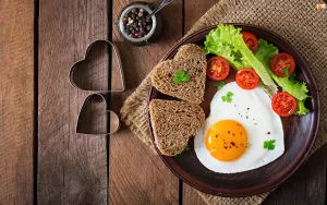 Яичница и хлебушек