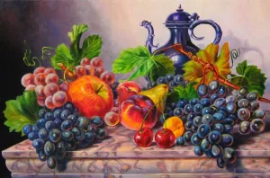 Чайник и фрукты с ягодами