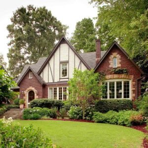 Дачный дом Тюдор