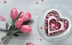 Торт Сердце и тюльпаны