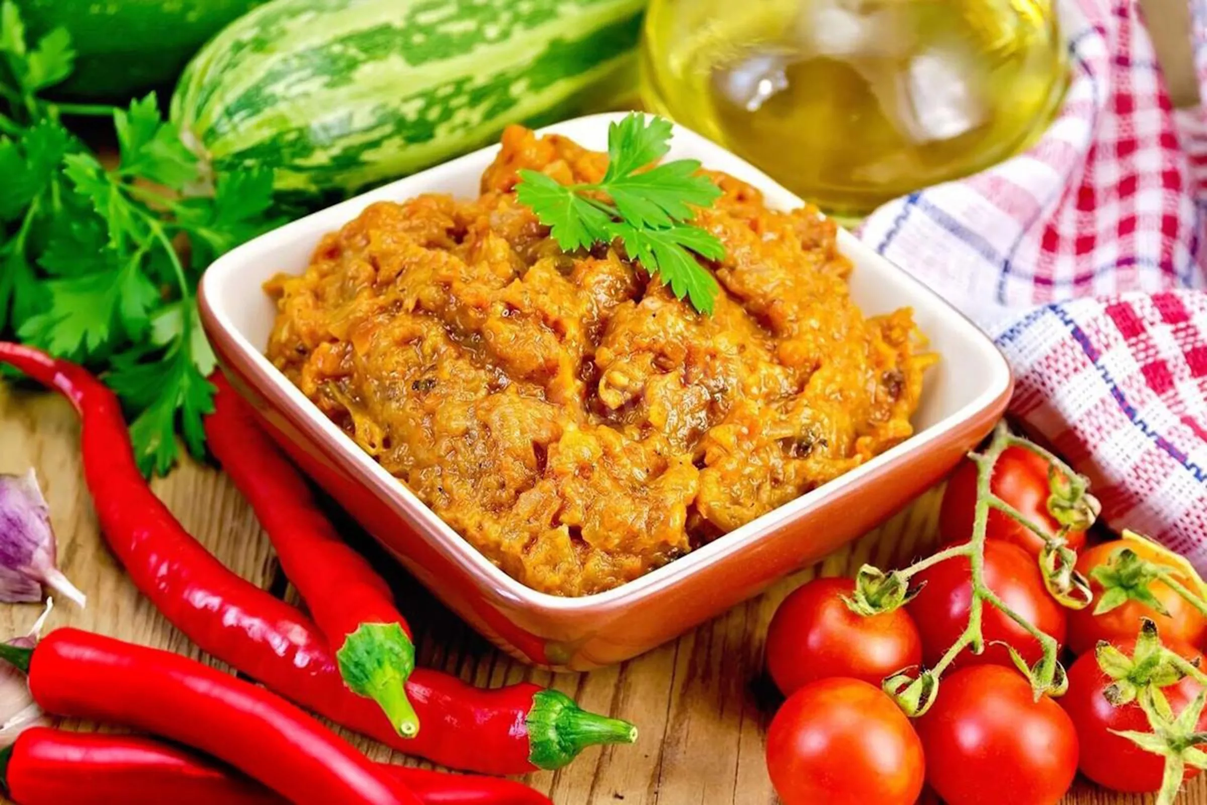 Кабачковая икра с перцем