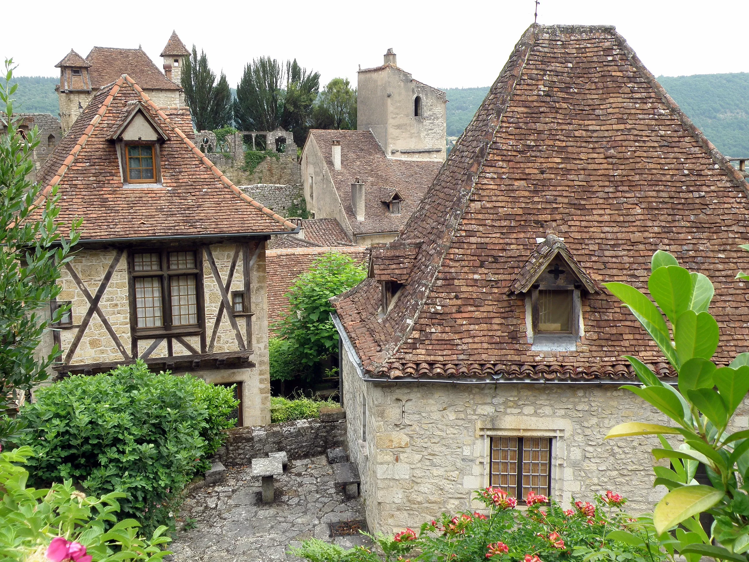 Деревня Сен-сирк-лапопи