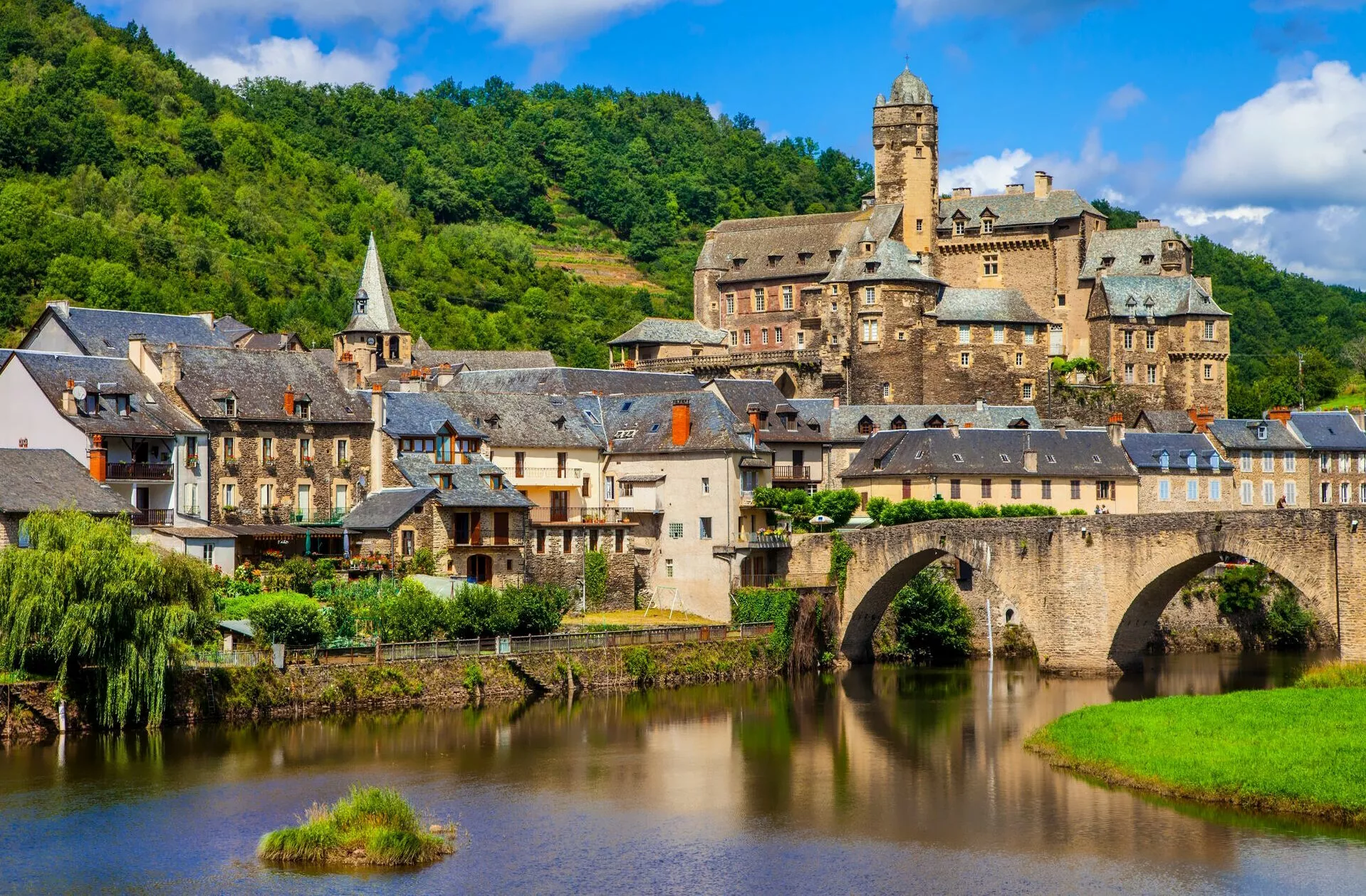 Эстен Франция