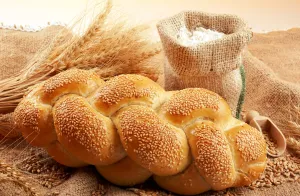 Плетенка с кунжутом