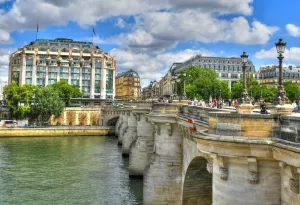 Парижский мост