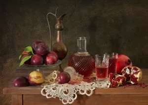 Вино и сливы